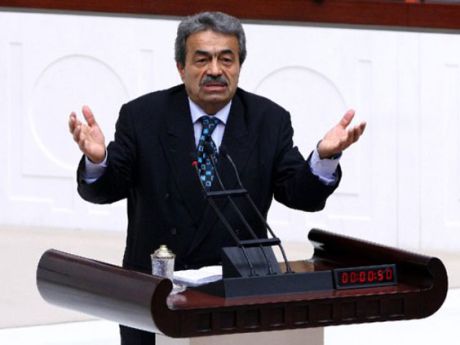 Kamer Genç'ten olay çıkaracak söz "Devleti hamudu ile soyuyorlar"!