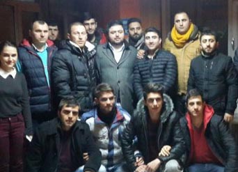 AK Parti'den Gençlere sorumluluk çağrısı