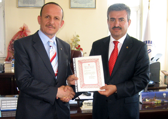 Diyanet'ten Orhan Gökdemir'e Teşekkür Belgesi