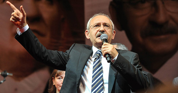 Aşıklar atışmasına dönen siyasette,bir dize de Kılıçdaroğlu'ndan geldi!