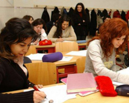 Ardahanlı Ev Hanımlarına Okul Yolu Gözüktü!