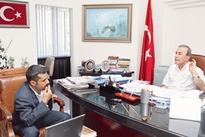 Flaş Haber: İşte Kavga çıkaran Mehmet Baransu-Hanefi Avcı Röportajı