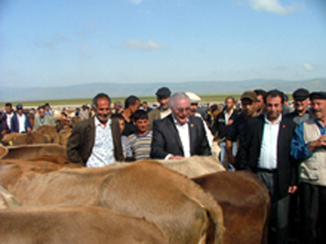 Öğüt; &#8220;Türkiye Tanrıları kesemez&#8221;