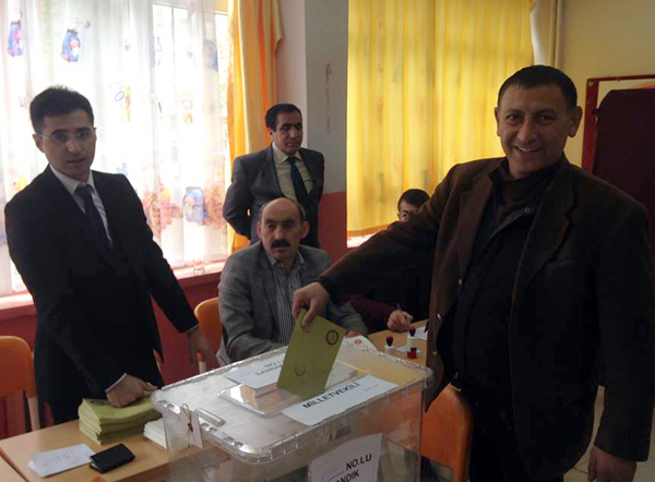 Ardahan'da oy kullanımı tamamlandı, sayım başladı
