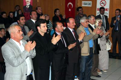 Çanakkale Geçilmez Tiyatro Oyunu Ardahan'da