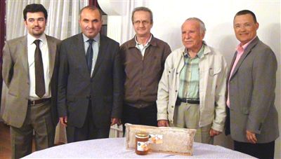 Ardahan Üniversitesi'nden Arı Çalıştayı!