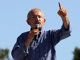 Gandi'den 'sen kimin uşağısın' çıkışı