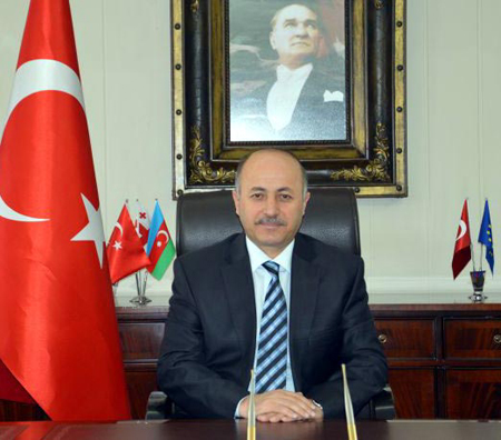 Vali Seyfettin Azizoğlu'unun Bayram Mesajı