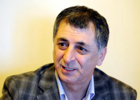 BİR ADIM DA SEN AT
