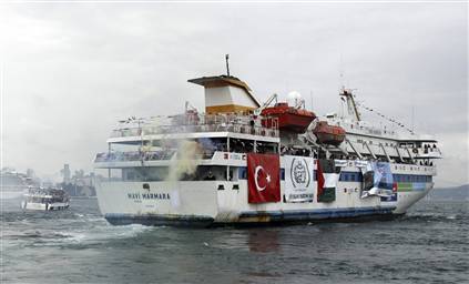 İSRAİL TÜRK GEMİLERİNİ VURDU; 16 ÖLÜ 30 YARALI