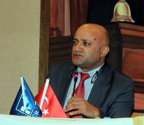 Romanlardan Tuncer Dağ'a Plaket