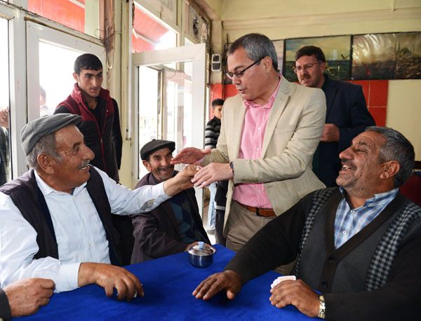 Torununu görmek istiyorsan, sigarayı sen de bırak