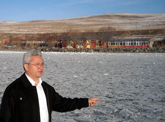 Vali Tekmen, 'Çıldır Gölünü turizme kazandıracağız'