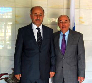 Azizoğlu, Rusya Başkonsolosunu ziyaret etti