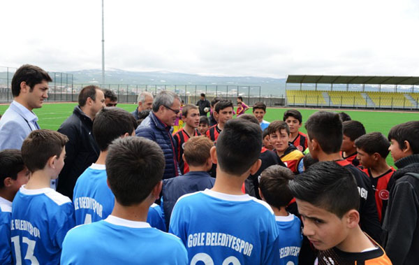 Ardahan'da U-13 futbol kulüpleri göz kamaştırdı