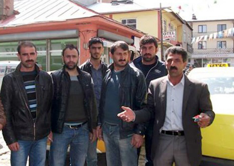 Taksicilerin eylemi başkana, geri adım attırdı