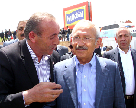 Gel Karşıma Kim Usta Kim Çırak Göstereyim