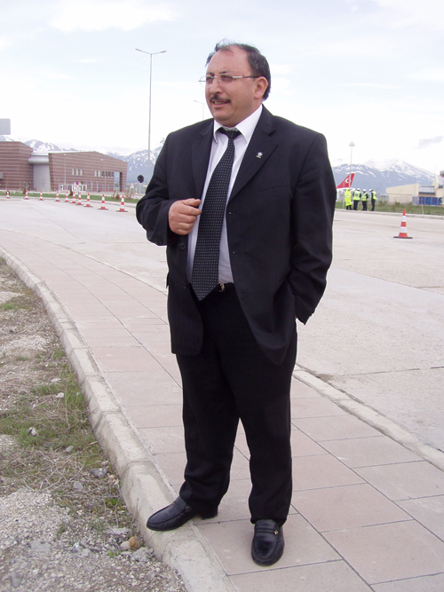 Ardahan, Ankara'nın yolunu unutmuş!