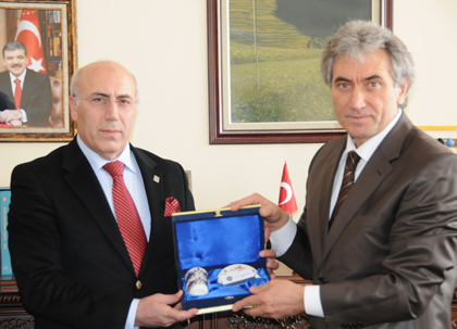 TDMMB&#8217;DEN KORKMAZ'ATEŞEKKÜR ZİYARETİ