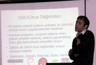 Ardahan Üniversite'nden Bilişim Semineri