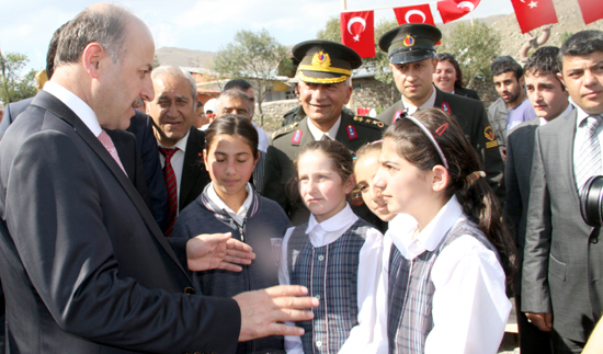 Eğitim bizim için en önemli meseledir