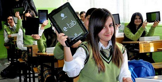 Dinçer: 90 bin adet tablet dağıtacağız