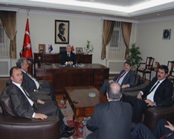 Ardahan'da Saffet Kaya ve Dostları Yemekte Buluşmuşlar!