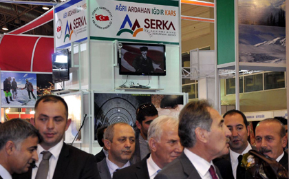 Travel Turkey İzmir Fuar'ında Serhat İlleri Standına İlgi