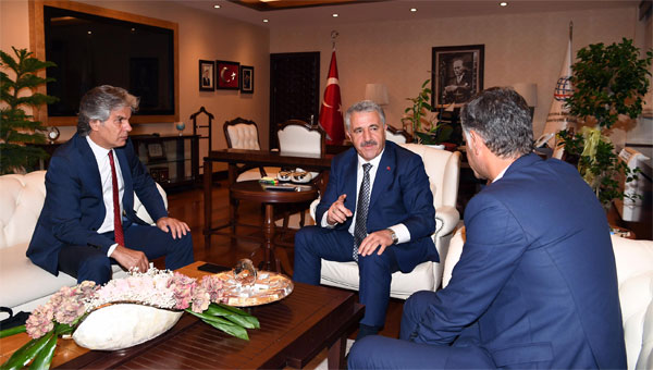 Bakan Arslan, Ilgar Tünelinin ihalesi yakında bitiyor!
