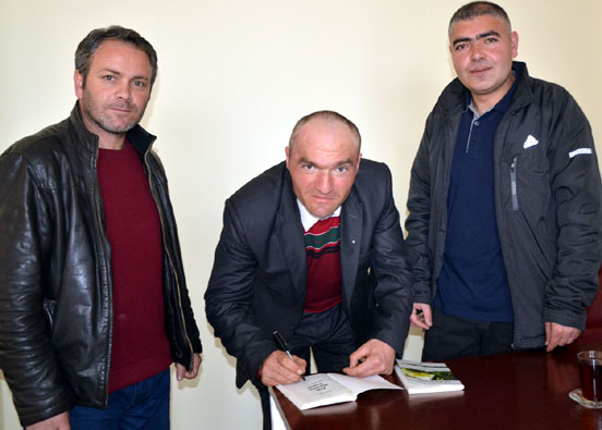 Nursal Bulutların ilk şiir kitabı çıktı