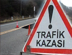 DAMAL'DA TRAFİK KAZASI 3 YARALI