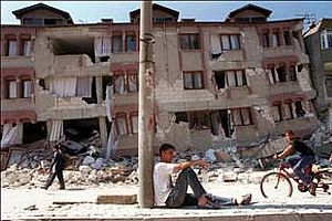 Depremde en dayanıksız binalar Ardahan ve Rize'de