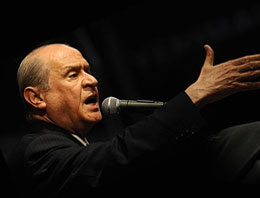 Devlet Bahçeli,Fethullah Gülen Cemaati'ne isyan etti!