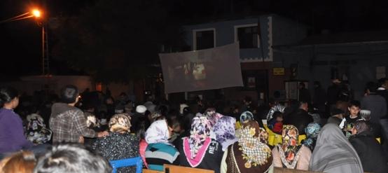 &#8220;Lal Gece&#8221;nin Galası,Çekildiği Kasaba'da Yapıldı