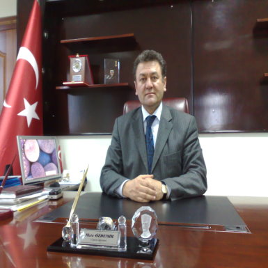 Mete Özdemir çok çalışıyor: 10 gün Ardahan&#8217;da 20 gün Ankara&#8217;da!