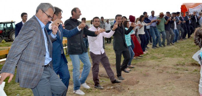 Hoçvan Yayla Kültür Festivaline kadın eli