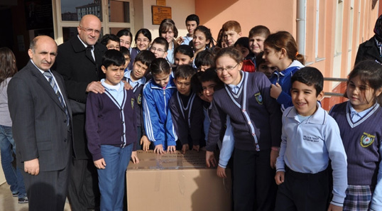 İstanbullu Miniklerin yardım eli Ardahan&#8217;a uzandı