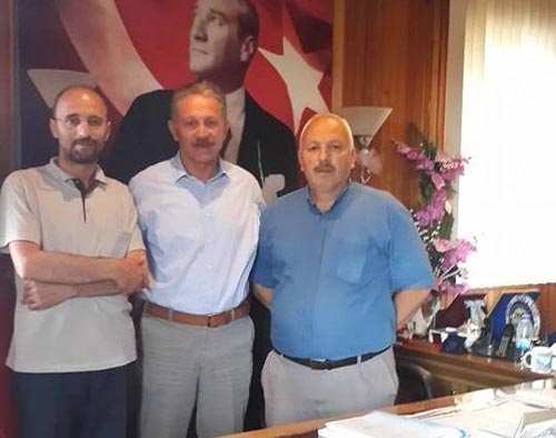 Yazar Öztürk Hanak Belediyesini Ziyaret Etti
