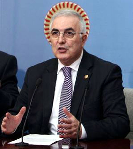 İstiklal marşı bestesinin değiştirilmesine sert tepki