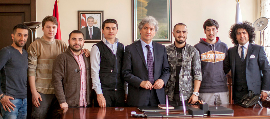 Gönüllüler Gönüllere Dokundu