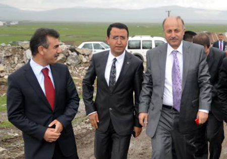 Göle Hastanesi inşaatı mercek altına alındı