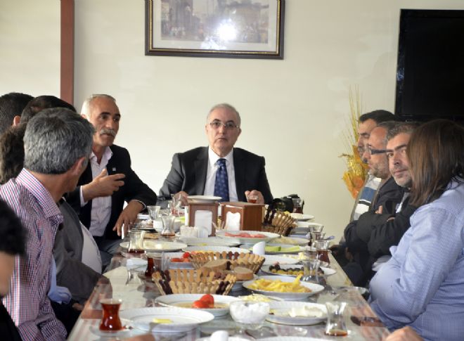 CHP'li Öğüt: Ekmeleddin İhsanoğlu isabetli bir karardır
