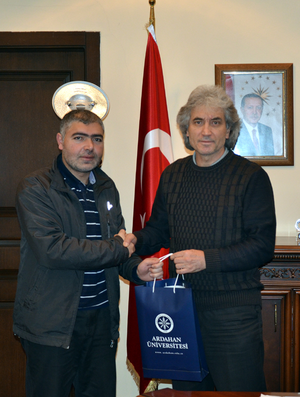 Rektör Korkmaz, Saraylar yaptım, gidiyorum