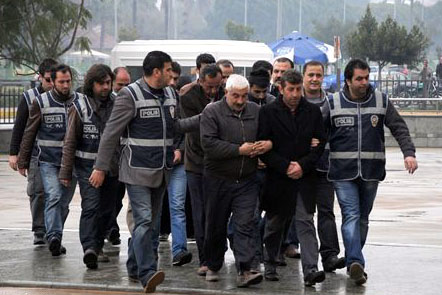Sigara Kaçakçılığı Çetesine Darbe: 12 Gözaltı