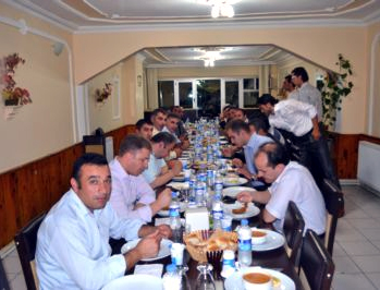 Fem ve Areder, Milli Eğitim Camiasını İftarda Buluşturdu
