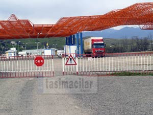 Türkgözü'nde muamma sürüyor, Sınır Kapısı Sinir kapısı oldu