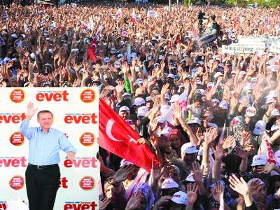 Anaların gözyaşları benim yüreğime akar