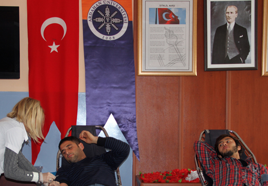 ARÜ'den kan bağışına yoğun destek