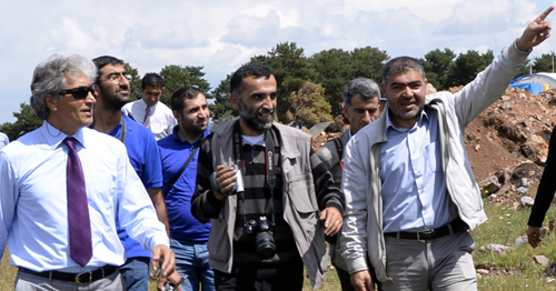 Çıldırda Öğrenci yurdu ortada kaldı!