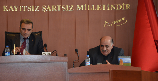 Ardahan İl Genel Meclis'i yine gergindi!
